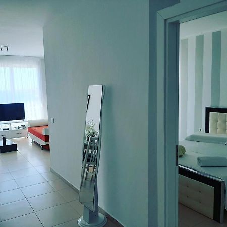 Valentino Apartments Bouganville Bay Saranda Bagian luar foto